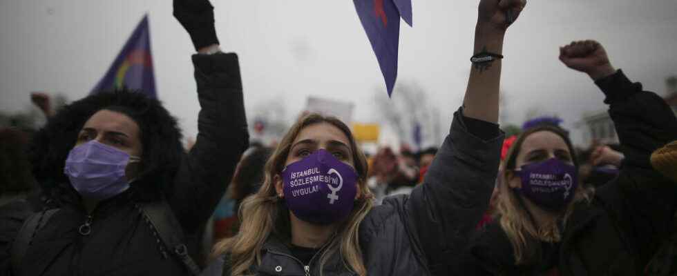 opening of the trial of the main feminist association of