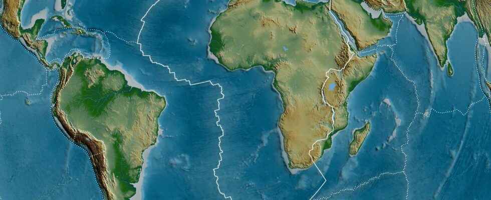 A new map of tectonic plates