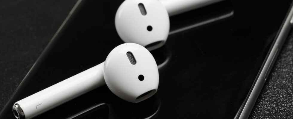 AirPods their price drops below 120 euros