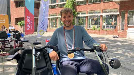 Bicycle mayor gets his way first duo bike for rent