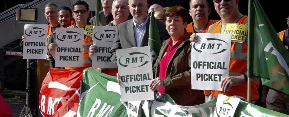 British railway workers continue with a third day of strike