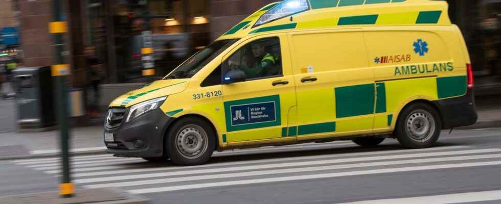 Cyclist seriously injured after collision with truck