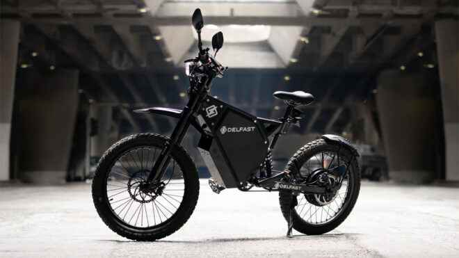 Electric bike with a range of 320 km a speed