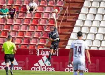 Giant screen to follow the Albacete game