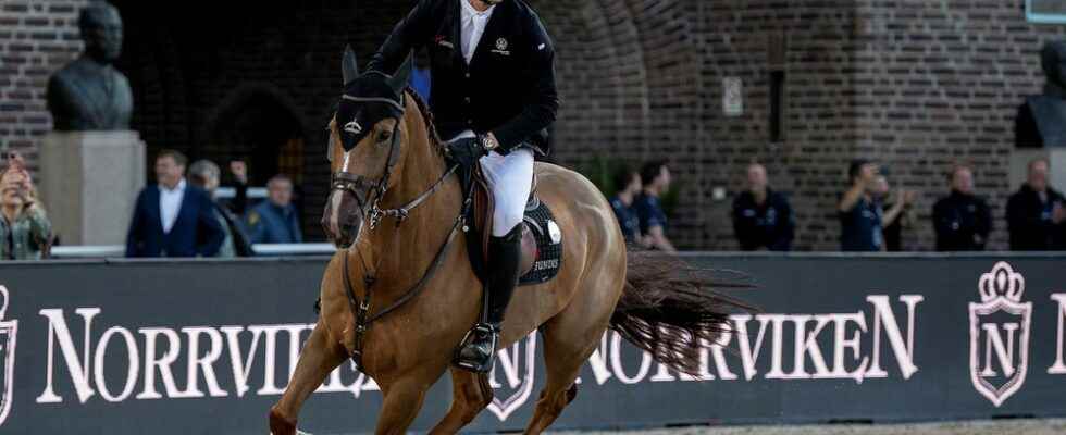 Henrik von Eckermann second in thriller at Stockholm Stadium