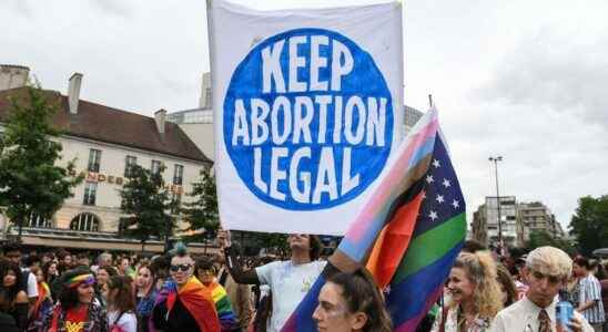 In Paris the pride march in shock after the revocation