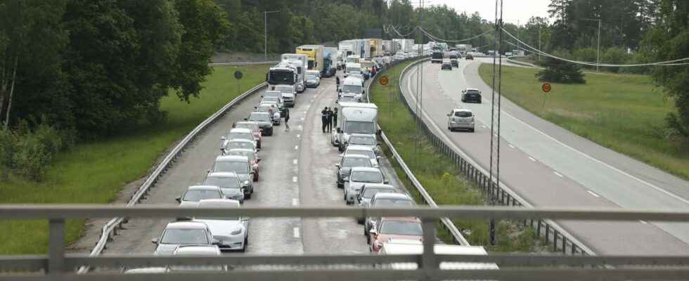 Long queues outside Stockholm