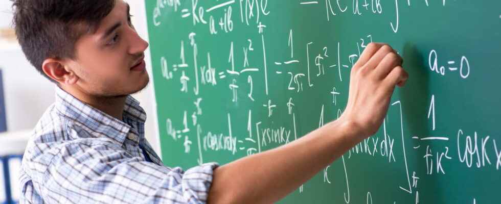 Mathematics in high school return to the common core in