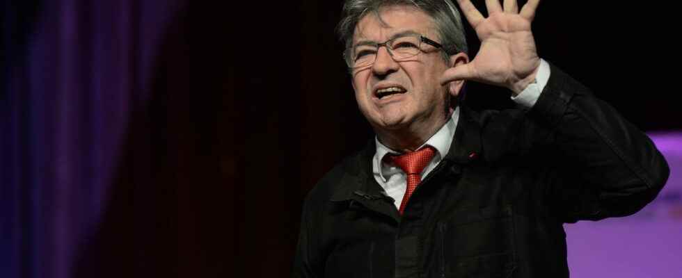 NUPES what program Polls encouraging for Melenchon