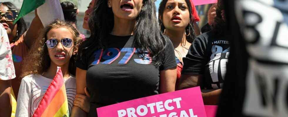 Right to abortion American women lose the constitutional right to