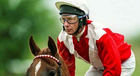 Rune about British star jockey Lester Piggott