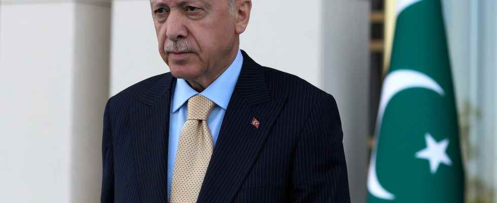 Russia advises Erdogan on offensive in Syria