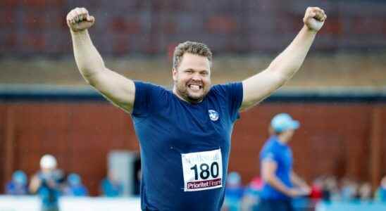 Stahl won his eighth straight in Sollentuna