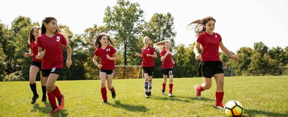 Team sports reduce mental health problems in children