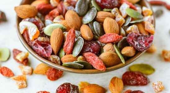 What are the benefits of dried fruits