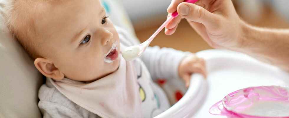 When can baby eat yogurt