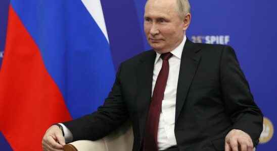 at the St Petersburg Forum Putin can count on the