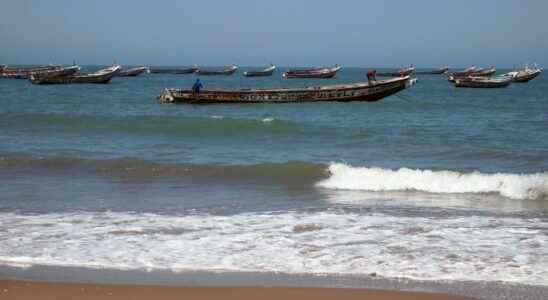 search for survivors in Kafountine after the sinking of a