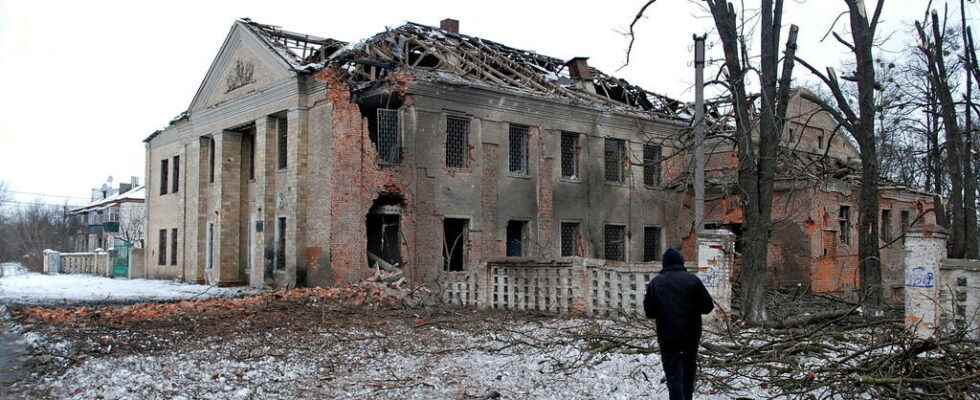 those engineers who memorize the historic buildings bombed