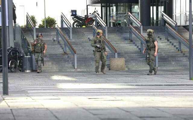 1656934730 Last minute Armed attack on shopping mall in Denmark There