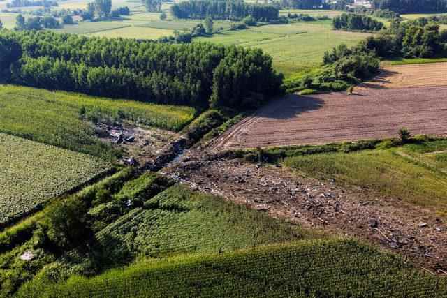 2022-07-17T070619Z_23473991_RC2IDV9ZAWZK_RTRMADP_3_GREECE-AIRCRAFT-CRASH