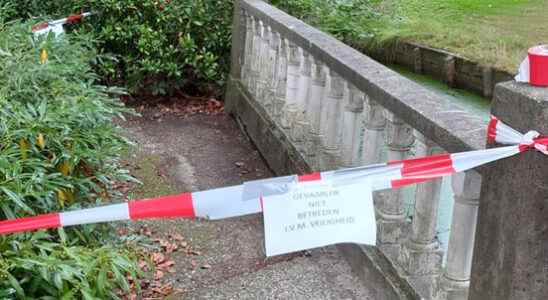 Bridges in Cantonspark Baarn closed Dont want to take any