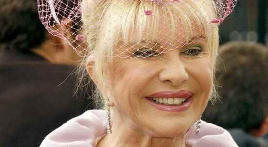 Donald Trumps ex wife Ivana Trump dies