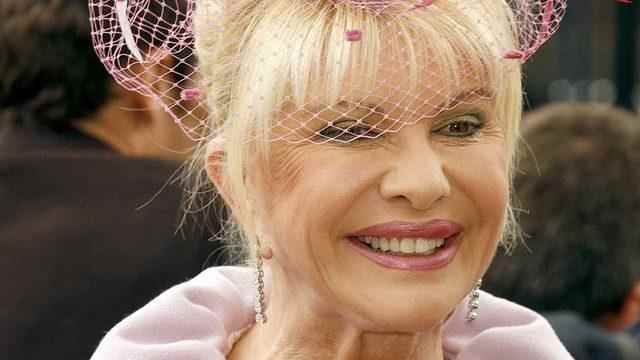 Donald Trumps ex wife Ivana Trump dies