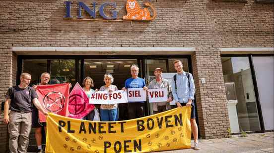 Extinction Rebellion demonstrates at ING branches in Utrecht Amersfoort and