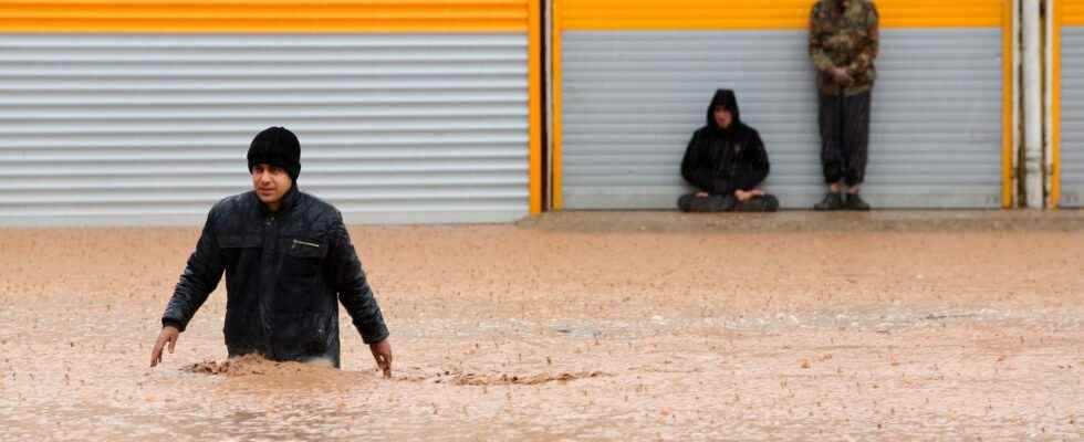 Flood in Iran several dead