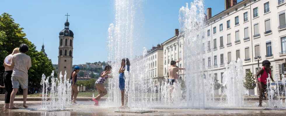 Heatwave July 2022 departments still under the heatwave Who and