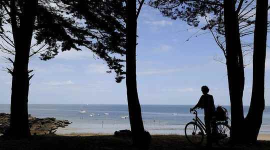 Holidays when global warming pushes the French to adapt