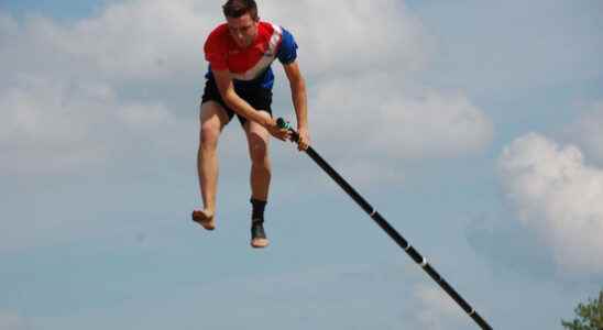 Holland narrowly loses to Friesland in Tweekamp Fierljeppen