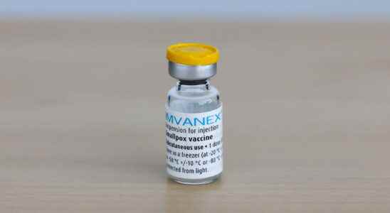 Imvanex vaccine composition lab against smallpox