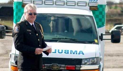 Oxfords paramedic chief to fill in as chief administrator