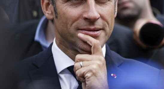 Prime Macron 2022 value sharing smoking premium Why is there