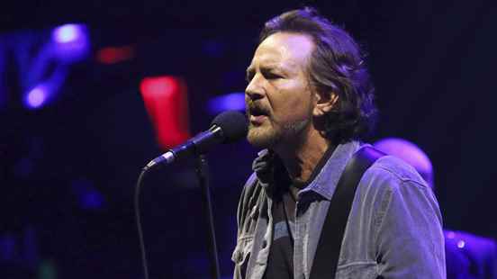 Singer Eddie Vedder reflects on the death of 22 year old Sem