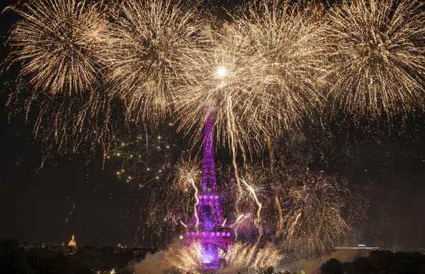 The most beautiful images of the fireworks of July 14