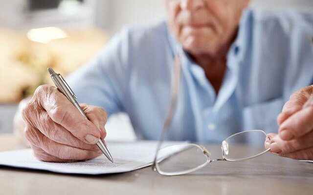 The way you hold a pencil could be a sign