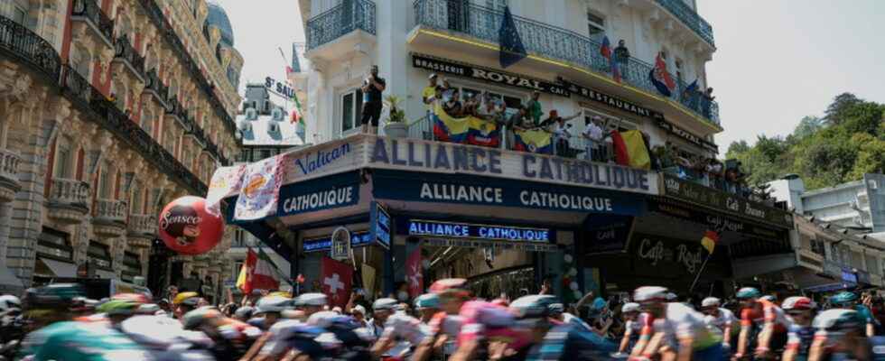 Tour de France departure for the last peaks