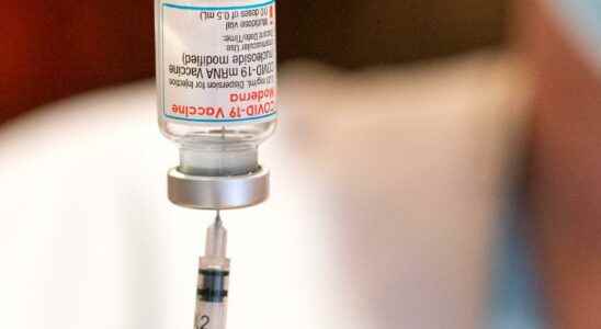 US buys millions of doses of omicron vaccine