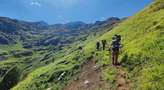 Unitas students support veterans care with historic Pyrenees tour of