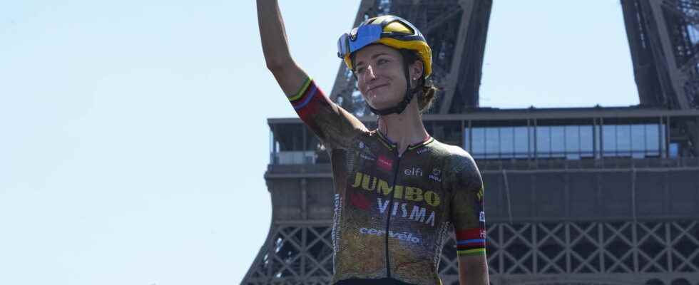 Womens Tour de France 2022 Marianne Vos wins the 2nd