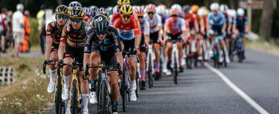 Womens Tour de France 2022 an impressive fall the video