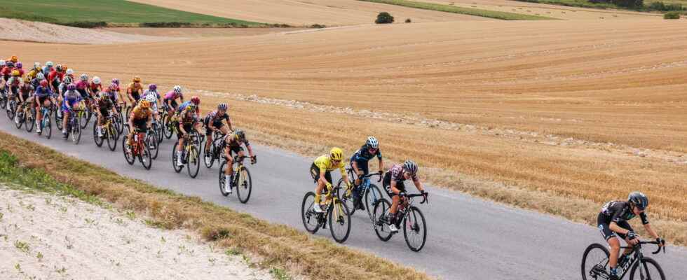 Womens Tour de France 2022 time TV channel How to