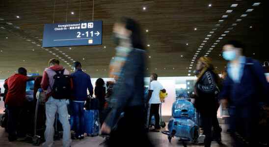 many flights canceled at Roissy Charles de Gaulle airport