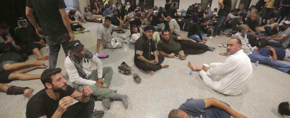 supporters of Moqtada al Sadr decided to occupy Parliament until further