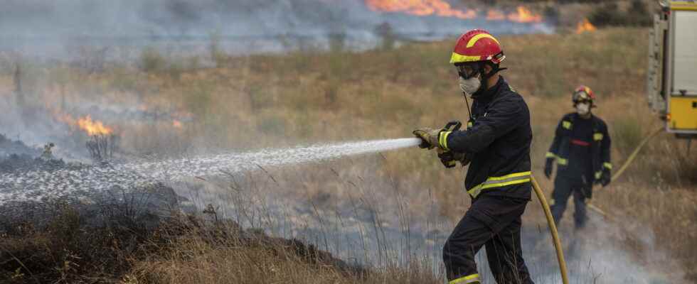 the arsonist firefighter indicted who is he