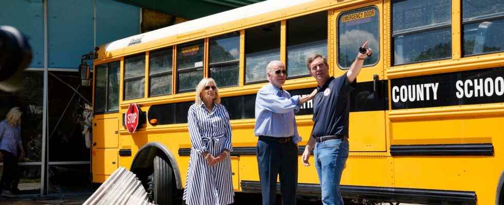 Biden in Kentucky after floods