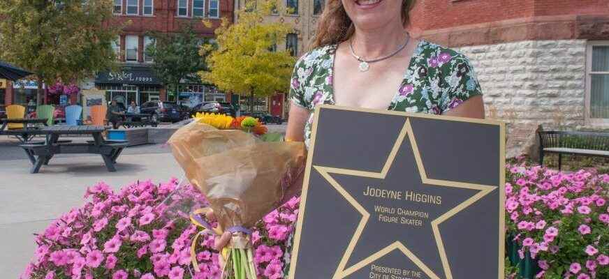 Canadian figure skater Stratford native Jodeyne Higgins awarded citys Bronze